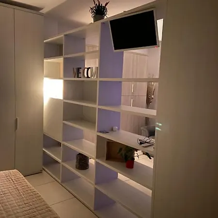 Apartment Suite48 *